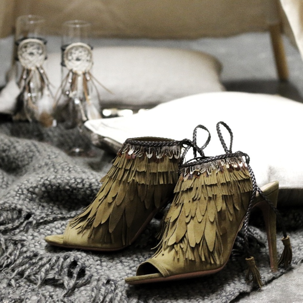 EUC Aquazzura Olive Green Suede Tassel Ankle Tie Sandals Size 39